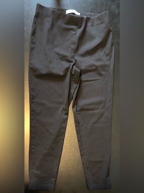 Women's Black Pull-On Tapered Dress Pants